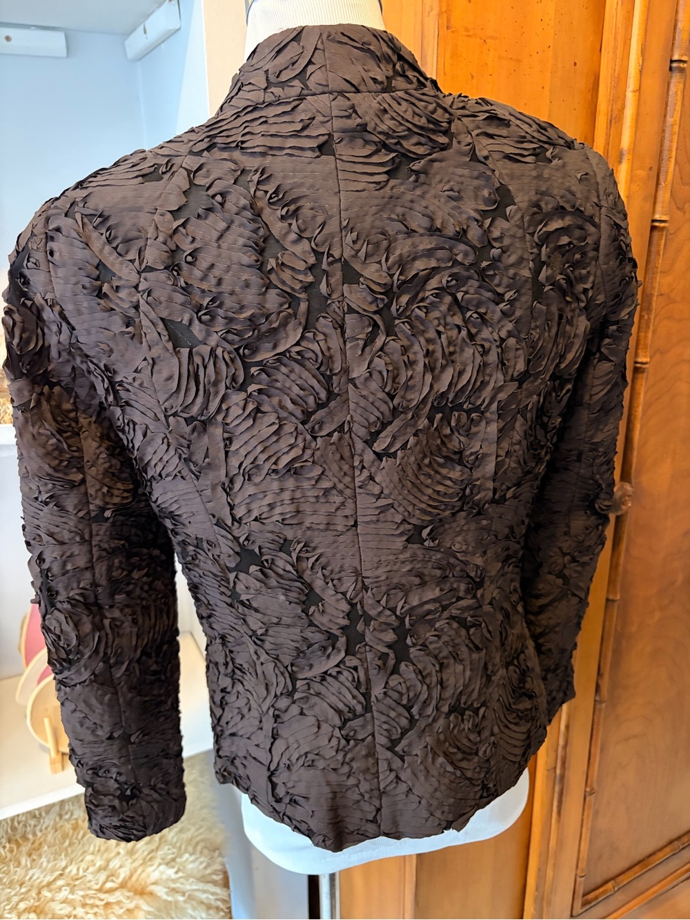 Women's Sculpted Textured Open-Front Blazer in Dark Brown - Picture 5 of 6